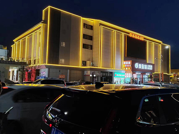 阿合奇楼体亮化