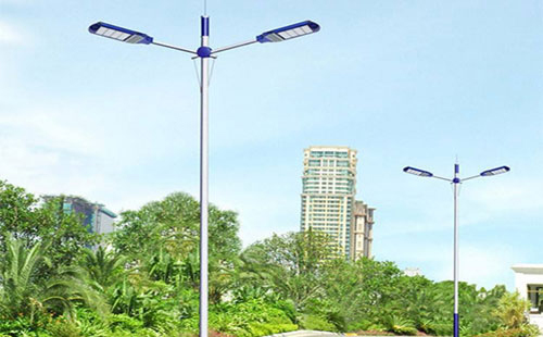 阿合奇太阳能路灯地脚螺栓规格：防止倾倒的关键